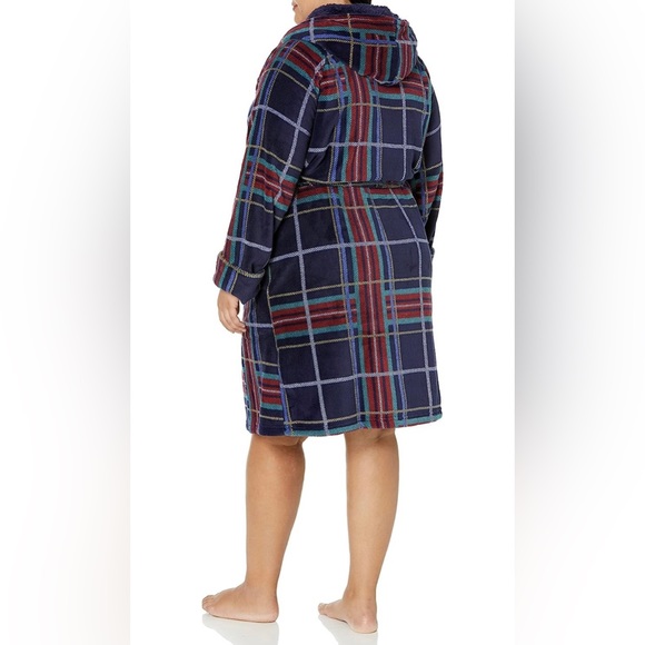 Vera Bradley Women’s Plush Fleece Robe - Picture 4 of 8